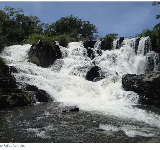 Nyangombe Falls: A Cascading Paradise in Zimbabwe’s Eastern Highlands