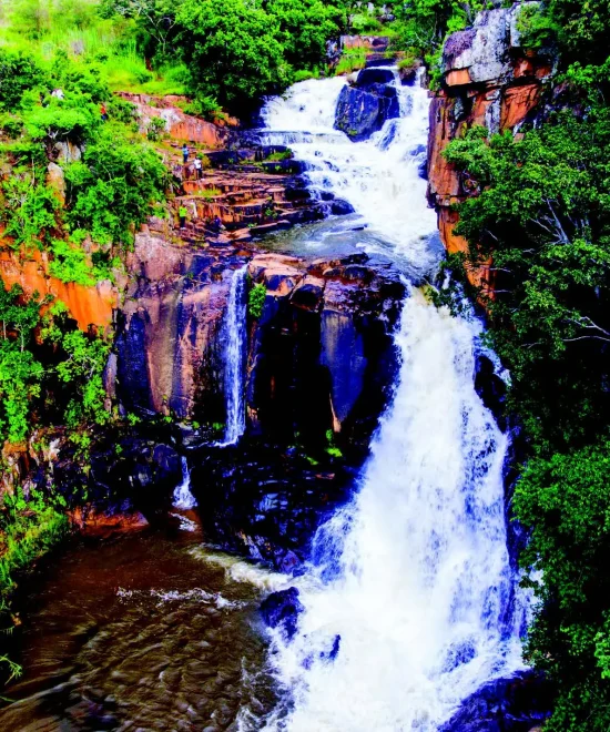 Nyangombe Falls: A Cascading Paradise in Zimbabwe’s Eastern Highlands