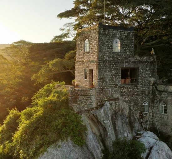CASTLE BEACON – A HIDDEN GEM IN THE BVUMBA MOUNTAINS